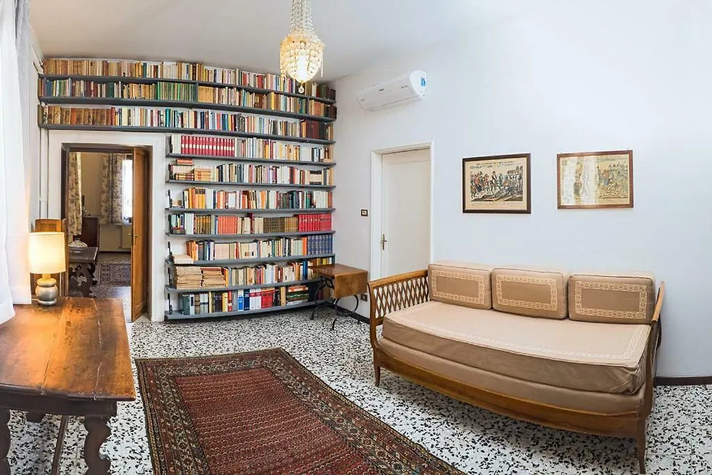 Casa Cattaneo Grand Canal View Apartment Venice