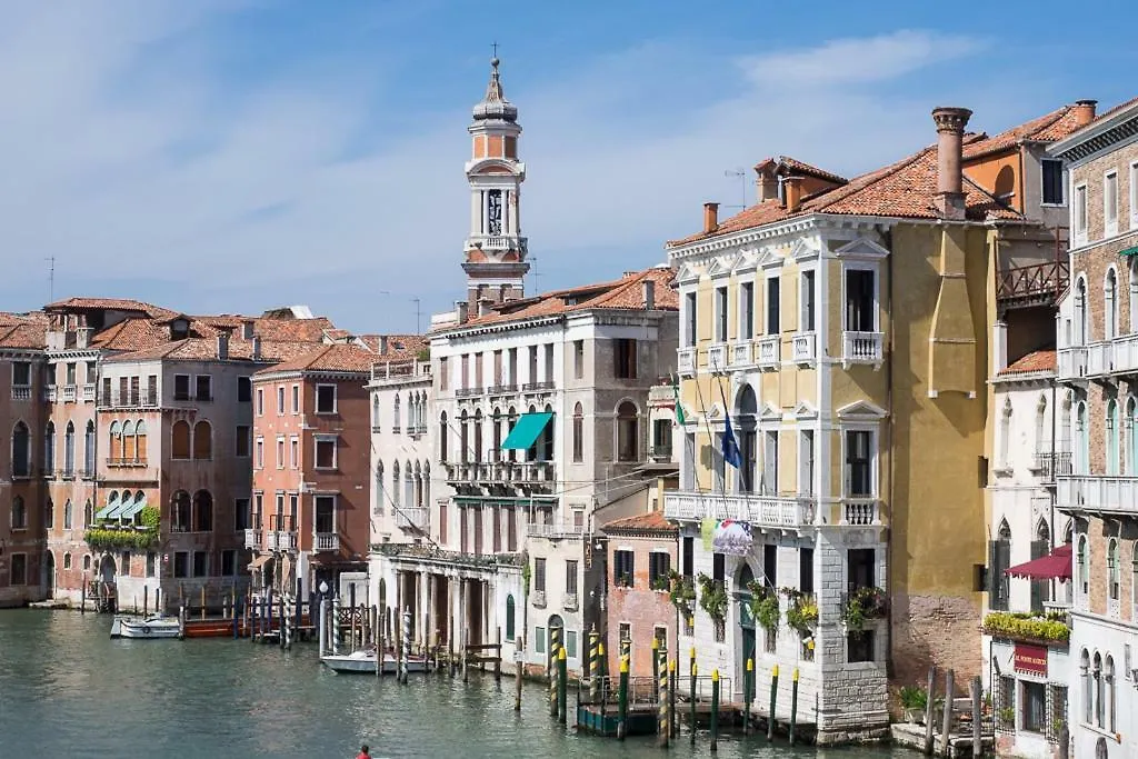Casa Cattaneo Grand Canal View Apartment Venice