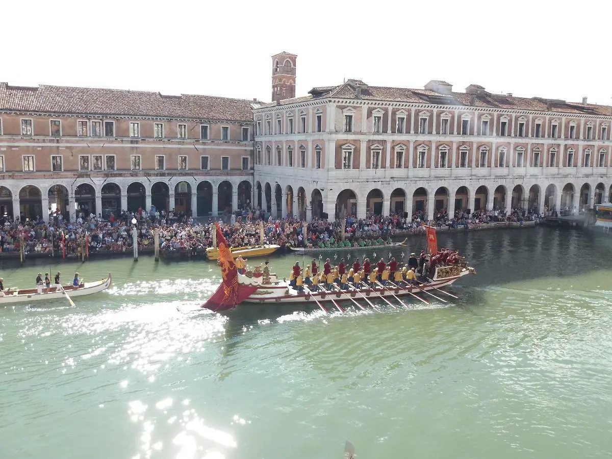 Casa Cattaneo Grand Canal View Apartment Venice