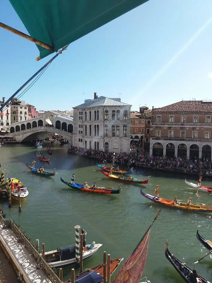 Casa Cattaneo Grand Canal View Apartment Venice