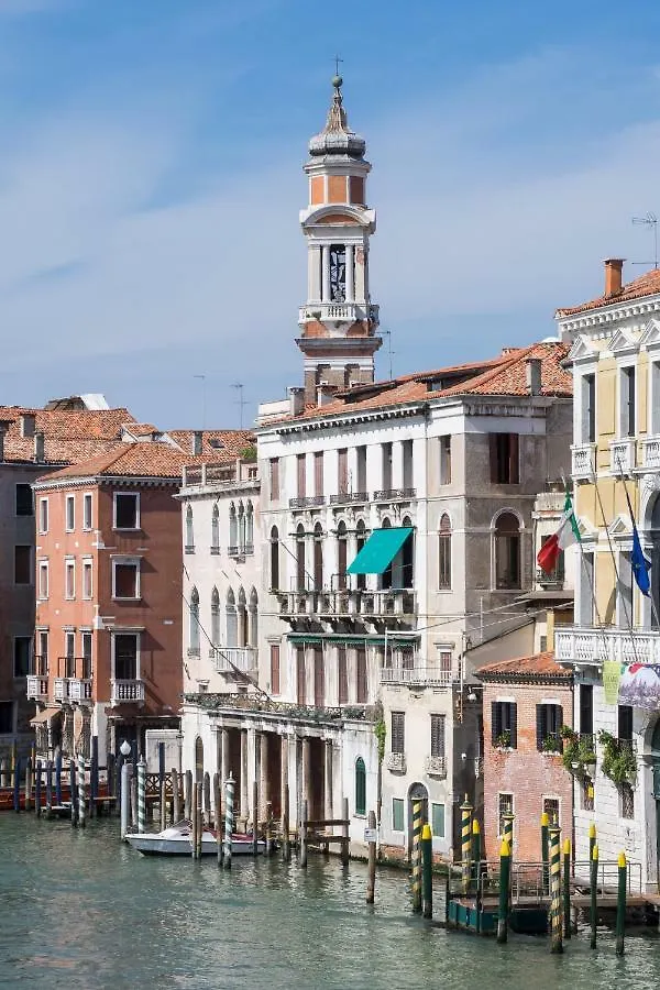 Casa Cattaneo Grand Canal View contacts